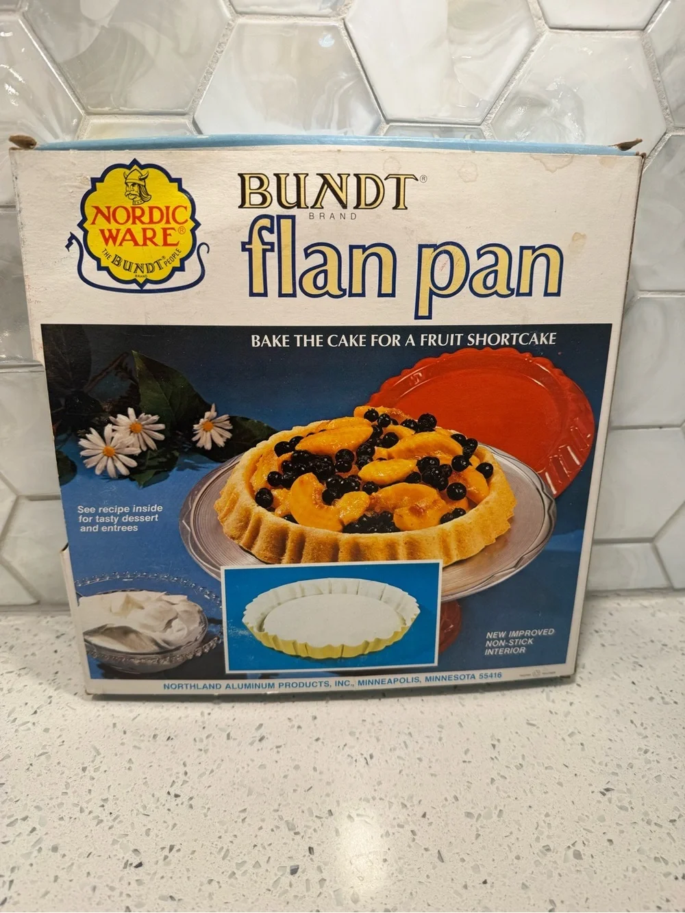 Nordicware Vintage Flan Bundt Pan Original Box & Booklet 1970’s Vintage